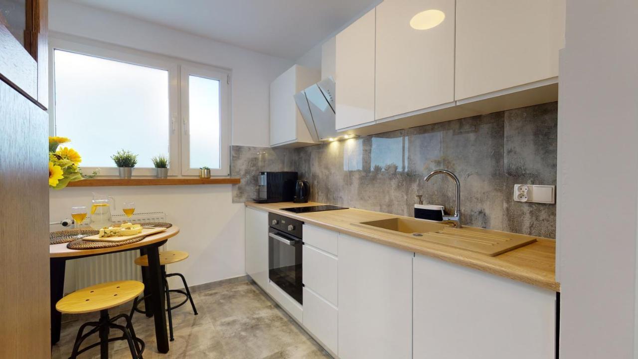 Ferienwohnung Apartament Kuznicza Breslau Exterior foto